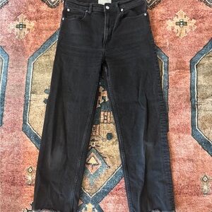 Everlane Way High Black Jeans - Raw hem